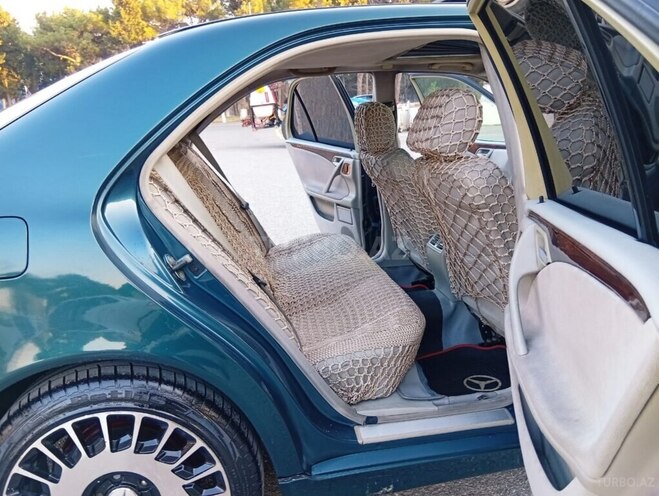 Mercedes E 240 1999, 325,400 km - 2.4 l - Bakı