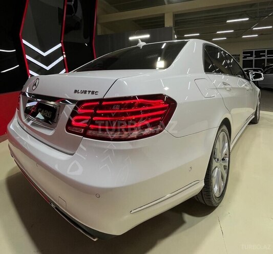 Mercedes E 220 d 2015, 177,007 km - 2.2 л - Sumqayıt