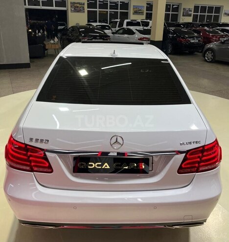 Mercedes E 220 d 2015, 177,007 km - 2.2 л - Sumqayıt