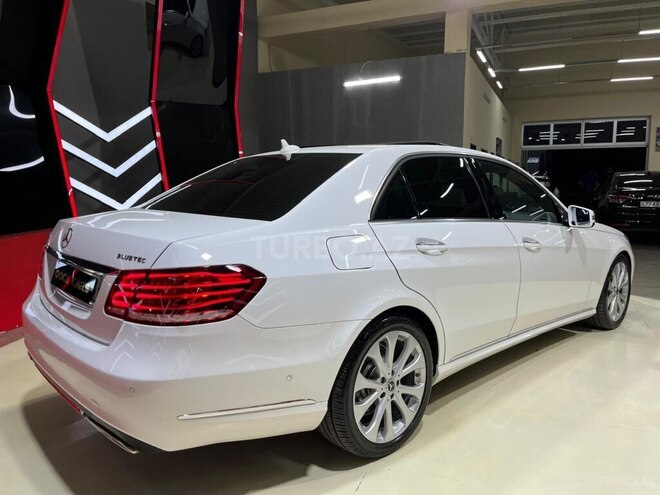 Mercedes E 220 d 2015, 177,007 km - 2.2 л - Sumqayıt