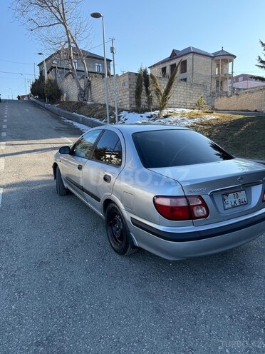 Nissan Sunny 2003, 398,000 km - 1.6 l - Bakı