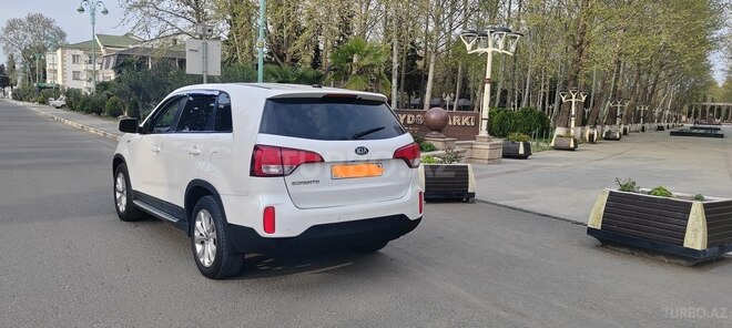 Kia Sorento 2013, 117,000 km - 2.0 l - Ağstafa