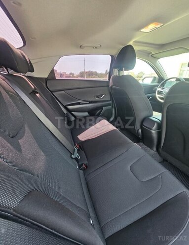 Hyundai Elantra 2023, 83,000 km - 1.6 l - Bakı