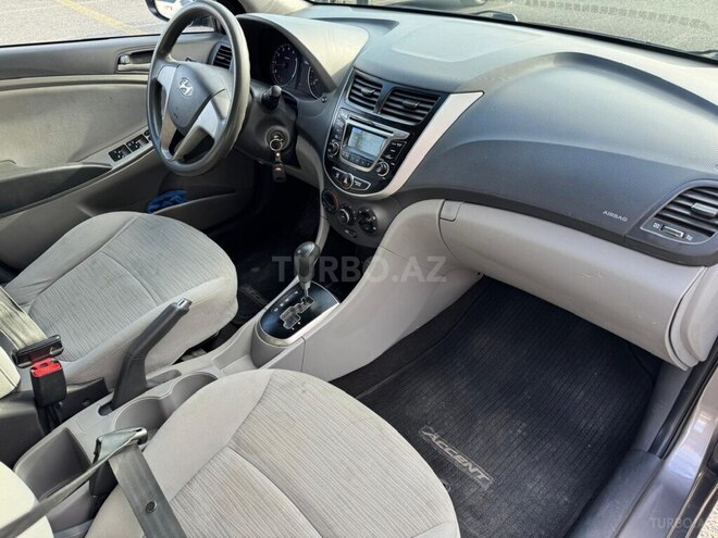 Hyundai Accent 2017, 177,028 km - 1.6 l - Bakı