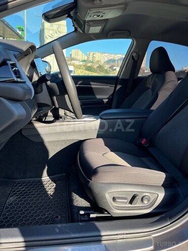 Toyota Camry 2021, 107,182 km - 2.5 l - Bakı