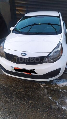 Kia Rio 2015, 180,000 km - 1.6 л - Şirvan