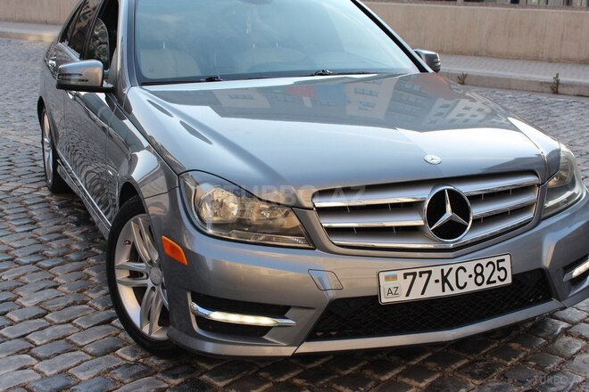 Mercedes C 250 2012, 212,000 km - 1.8 l - Bakı