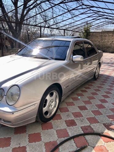 Mercedes E 320 2000, 498,000 km - 3.2 l - Bakı