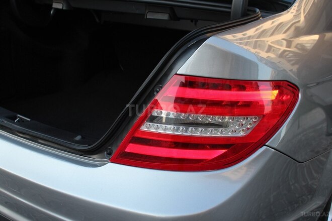 Mercedes C 250 2012, 212,000 km - 1.8 l - Bakı