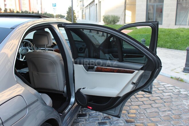 Mercedes C 250 2012, 212,000 km - 1.8 l - Bakı