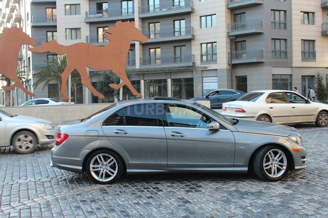 Mercedes C 250 2012, 212,000 km - 1.8 l - Bakı