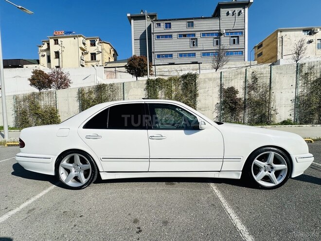 Mercedes E 320 2000, 100,000 km - 3.2 l - Bakı