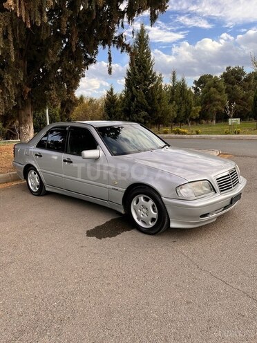 Mercedes C 240 1998, 328,180 km - 2.4 л - Gəncə