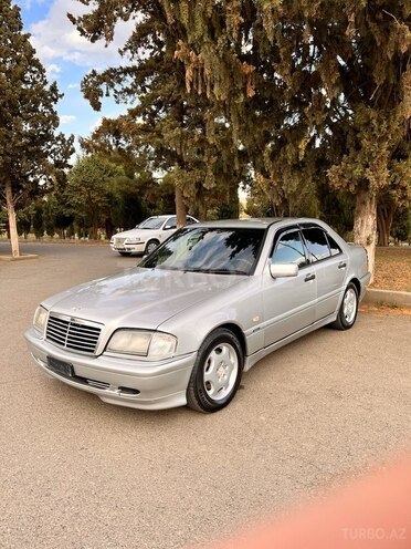Mercedes C 240 1998, 328,180 km - 2.4 л - Gəncə
