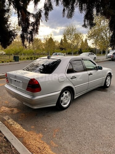 Mercedes C 240 1998, 328,180 km - 2.4 л - Gəncə