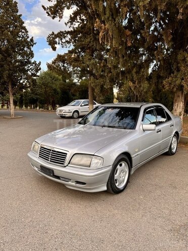 Mercedes C 240 1998, 328,180 km - 2.4 л - Gəncə