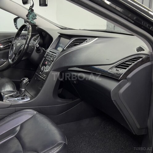 Hyundai Grandeur-10