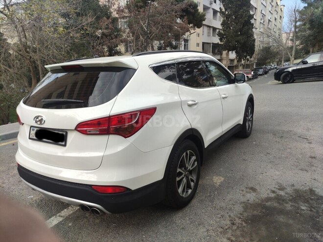 Hyundai Santa Fe-3