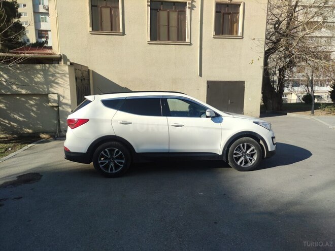 Hyundai Santa Fe-14