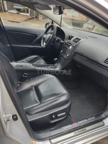 Toyota Avensis 2009, 185,000 km - 2.2 l - Bakı