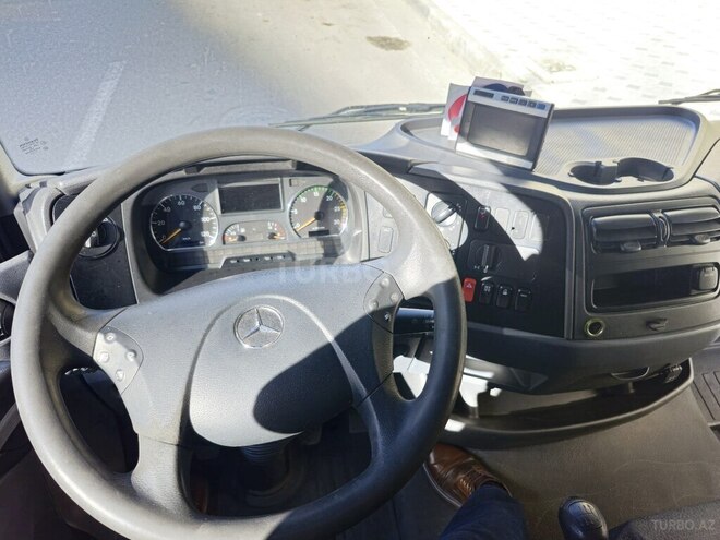 Mercedes Atego 818 2013, 285,000 km - 4.3 l - Bakı