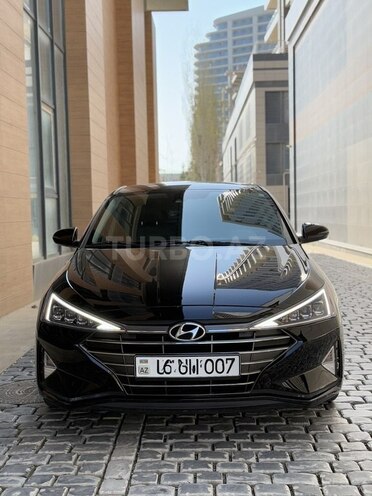 Hyundai Elantra 2019, 83,000 km - 2.0 l - Bakı