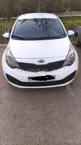 Kia Rio 2015, 180,000 km - 1.6 л - Şirvan