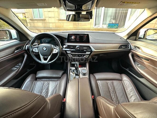 BMW 520 2019, 117,000 km - 2.0 l - Bakı