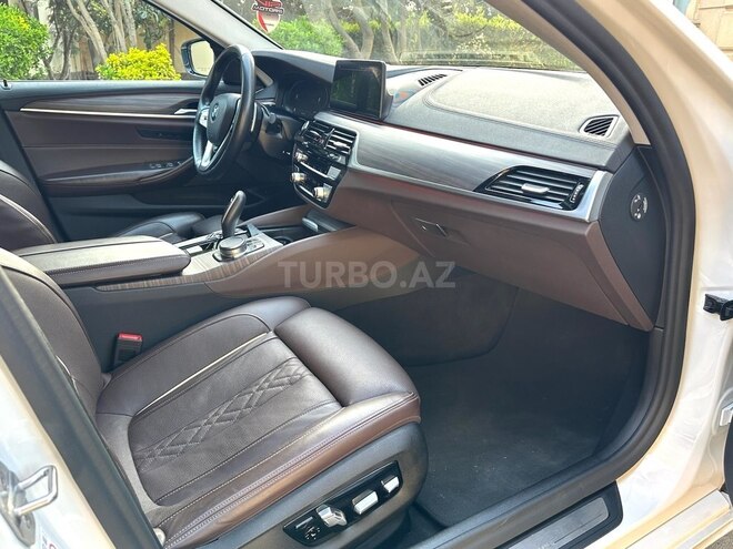 BMW 520 2019, 117,000 km - 2.0 l - Bakı