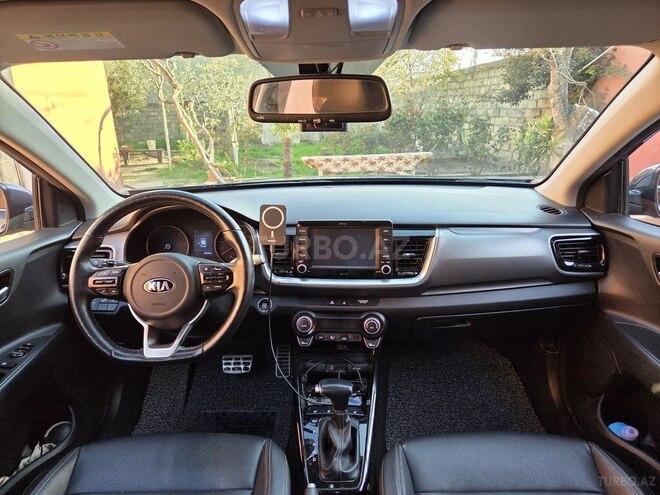 Kia Stonic 2017, 128,000 km - 1.6 л - Bakı