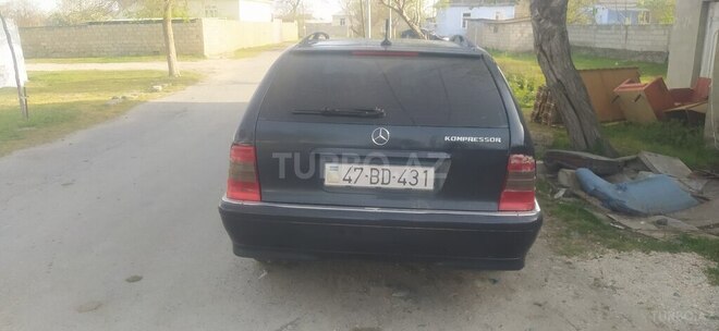 Mercedes C 200 1997, 438,020 km - 2.0 л - Neftçala