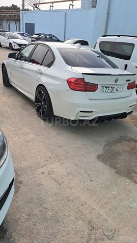 BMW 320-7