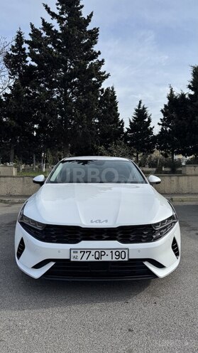 Kia K5-3