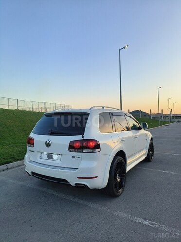 Volkswagen Touareg 2008, 185,000 km - 4.2 л - Bakı