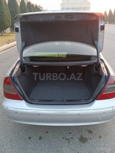 Mercedes E 270 2002, 258,000 km - 2.7 l - Gəncə