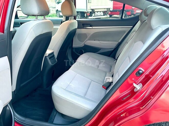 Hyundai Elantra 2016, 128,000 km - 2.0 l - Bakı