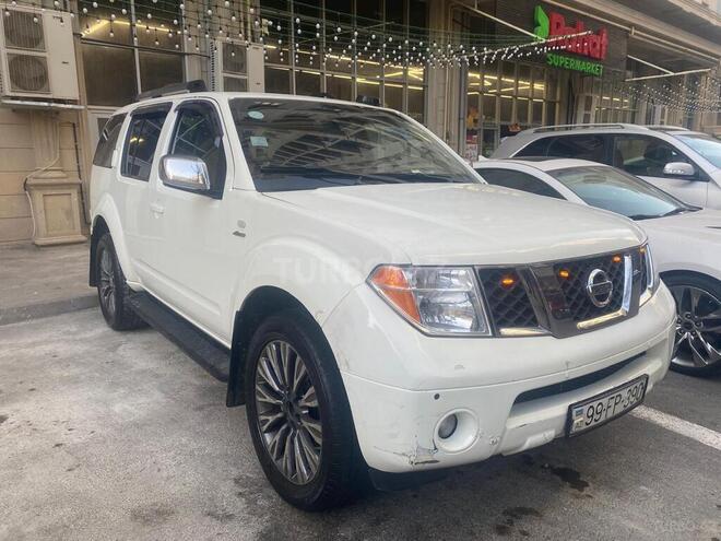 Nissan Pathfinder 2006, 270,000 km - 4.0 l - Bakı