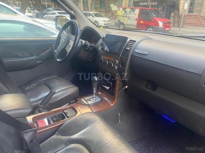 Nissan Pathfinder 2006, 270,000 km - 4.0 l - Bakı