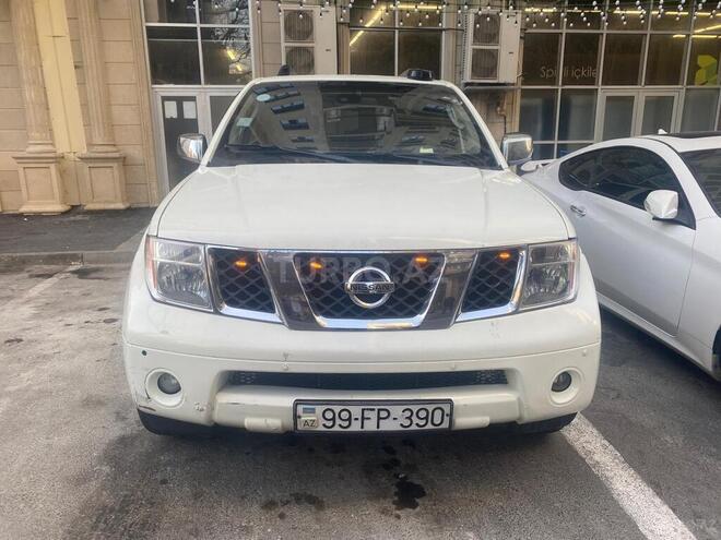 Nissan Pathfinder 2006, 270,000 km - 4.0 l - Bakı
