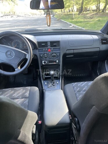 Mercedes C 180 1999, 305,000 km - 1.8 l - Qəbələ