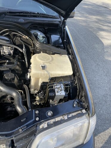 Mercedes C 180 1999, 305,000 km - 1.8 l - Qəbələ