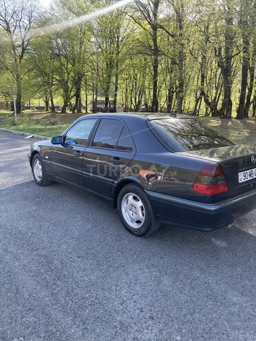 Mercedes C 180 1999, 305,000 km - 1.8 l - Qəbələ