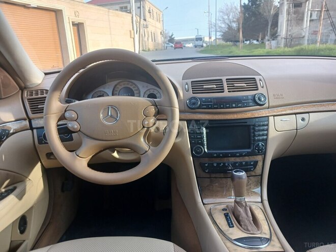 Mercedes E 350 2007, 28,500 km - 3.5 l - Bakı