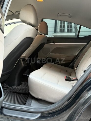 Hyundai Elantra 2017, 121,000 km - 2.0 l - Bakı