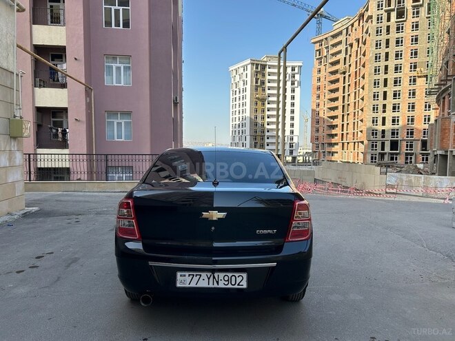 Chevrolet Cobalt-10