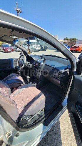 Hyundai Getz-14