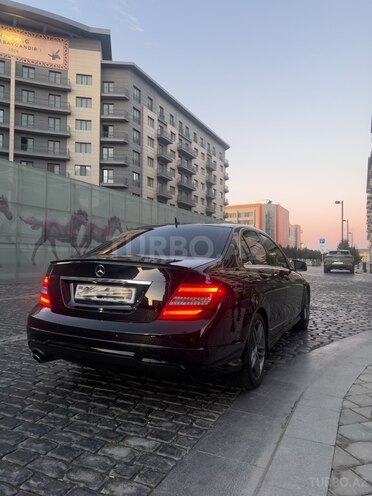 Mercedes C 250 2013, 187,000 km - 1.8 л - Bakı