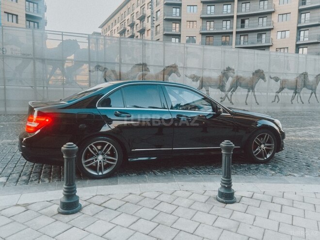 Mercedes C 250 2013, 187,000 km - 1.8 л - Bakı