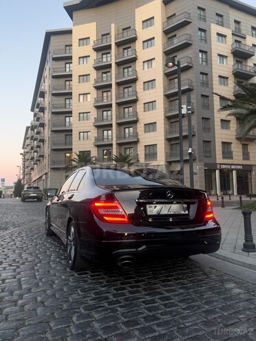 Mercedes C 250 2013, 187,000 km - 1.8 л - Bakı