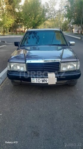 Mercedes 190 1991, 300,000 km - 1.8 l - Mingəçevir